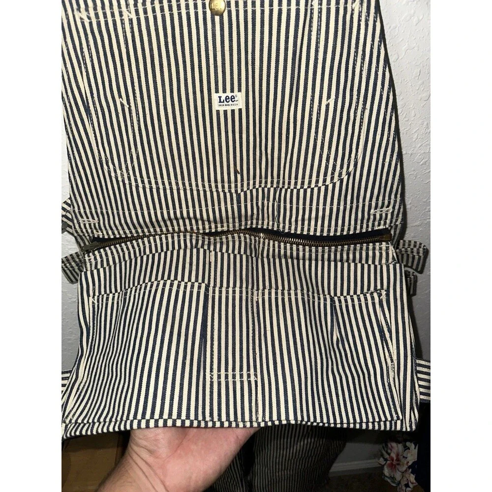 BNWT Lee Overall Bibs Sanforized Union Made Blue Pinstripe Carpenter USA 34/32